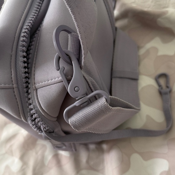 DAGNE DOVER Landon Carryall XS Dust Violet Lavender Bag - Picture 7 of 16